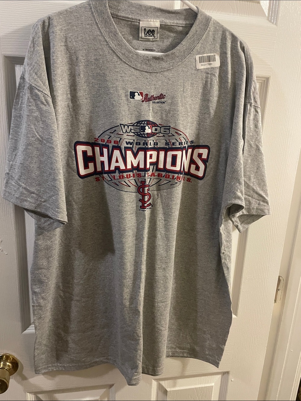 Men’s XL Gray St. Louis Cardinals 2006 World Series Champions Short Sleeve Tee